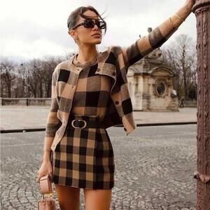 Christian Dior Gingham Plaid Check Cashmere Cardigan Black & Tan US 6